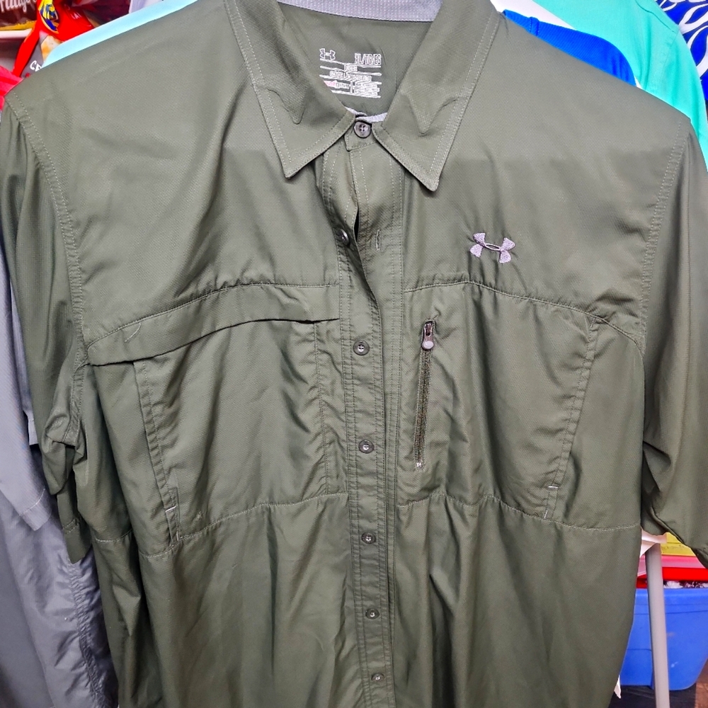 Under Armour Xl butto up gray